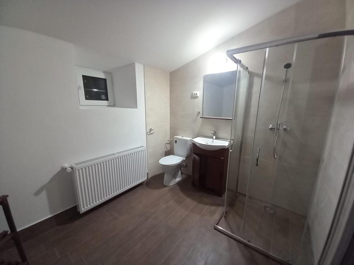 Casuta Din Deal Târgu Neamț Exterior photo