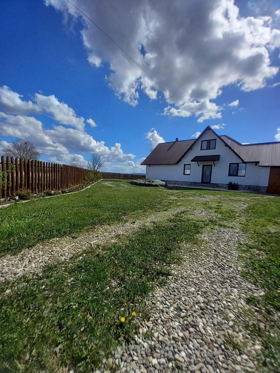 Casuta Din Deal Târgu Neamț Exterior photo