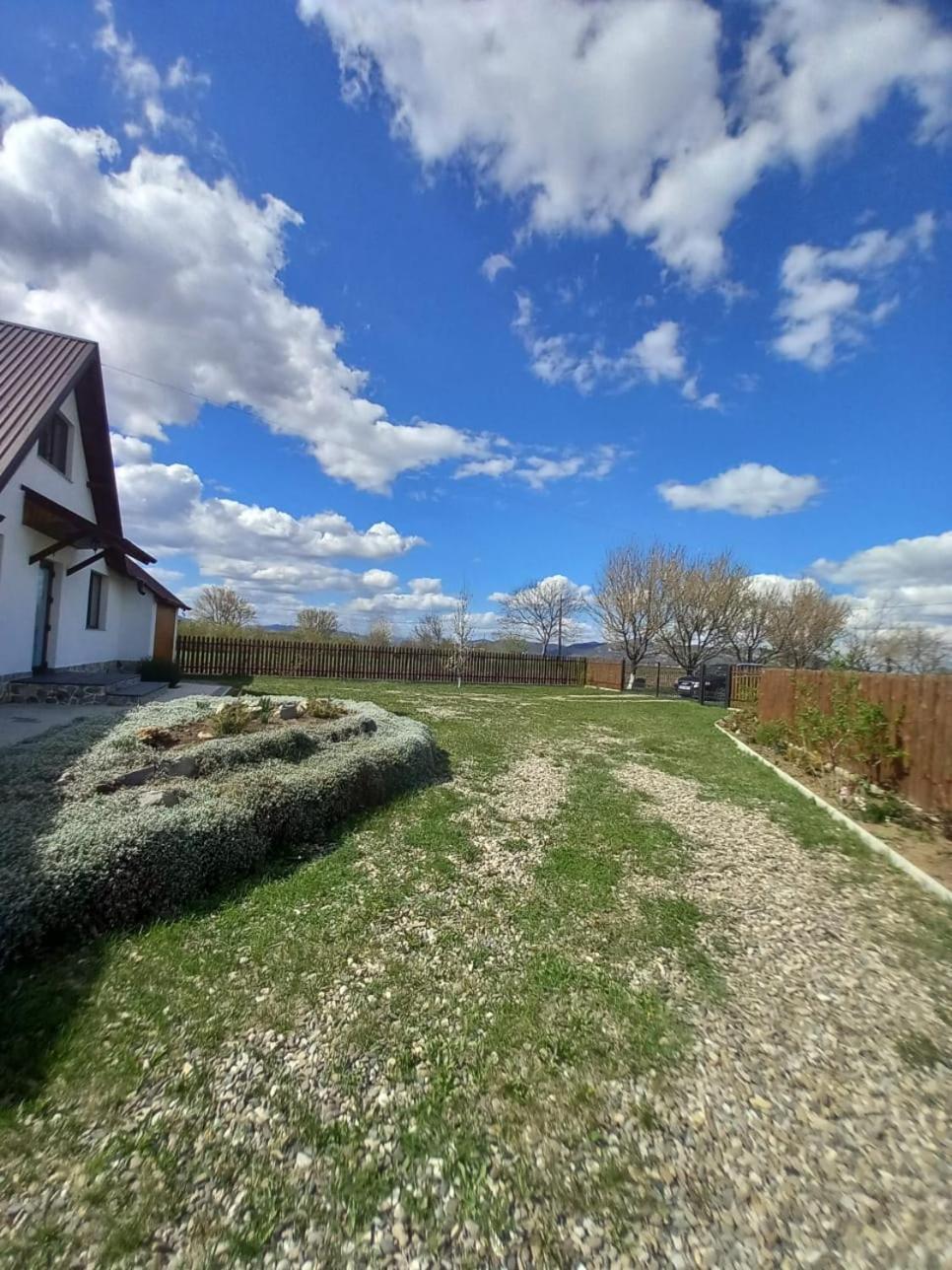 Casuta Din Deal Târgu Neamț Exterior photo
